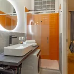 Cozy Threeroom In The Heart Of *