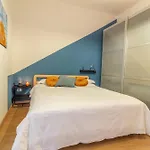 Cozy Threeroom In The Heart Of *