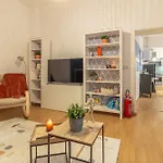 Cozy Threeroom In The Heart Of Apartamento Bolonha